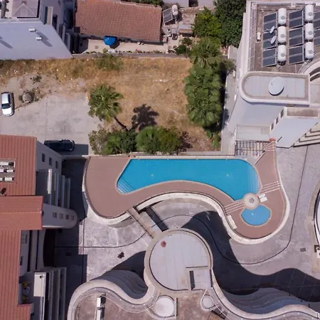 City Flats Апартаменты *